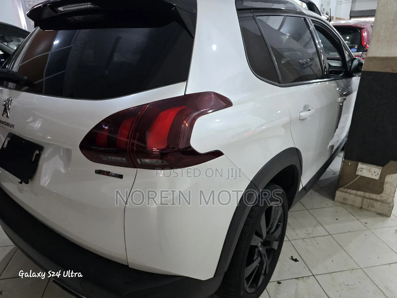 Peugeot 2008 2018 White