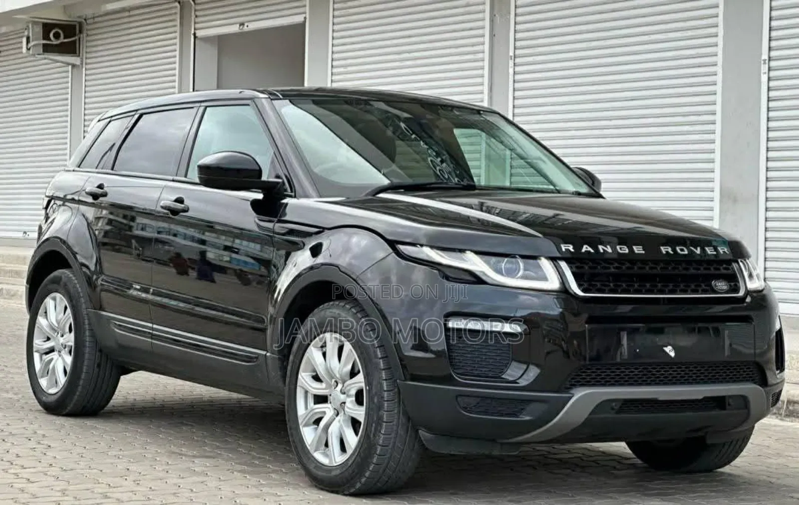 Land Rover Range Rover Evoque HSE Dynamic 4x4 5-Door 2019 Black