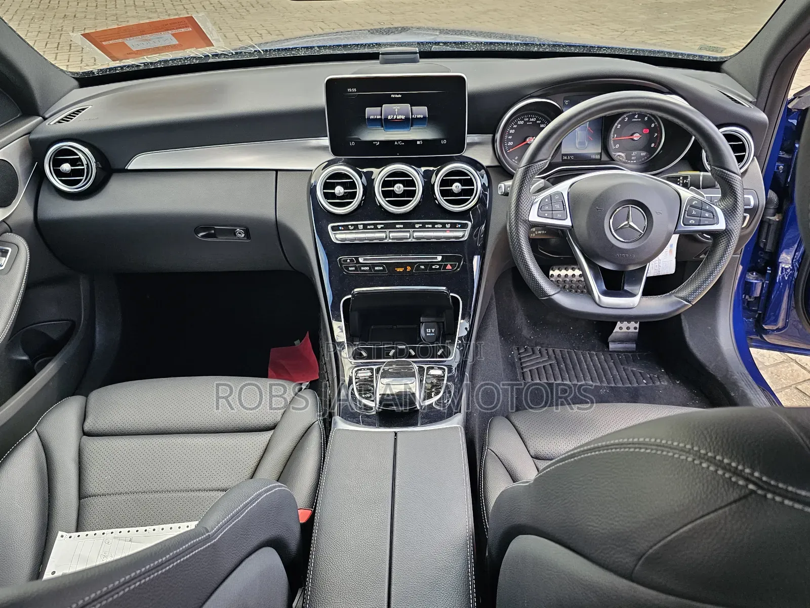 Mercedes-Benz C180 2018 Blue