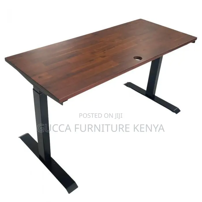 Office Table: Office Modern Lift Table 1400mm Wood Top