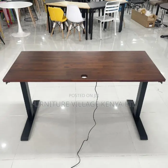 Office Tables:1400mm Home Office Electric Liftable Desk