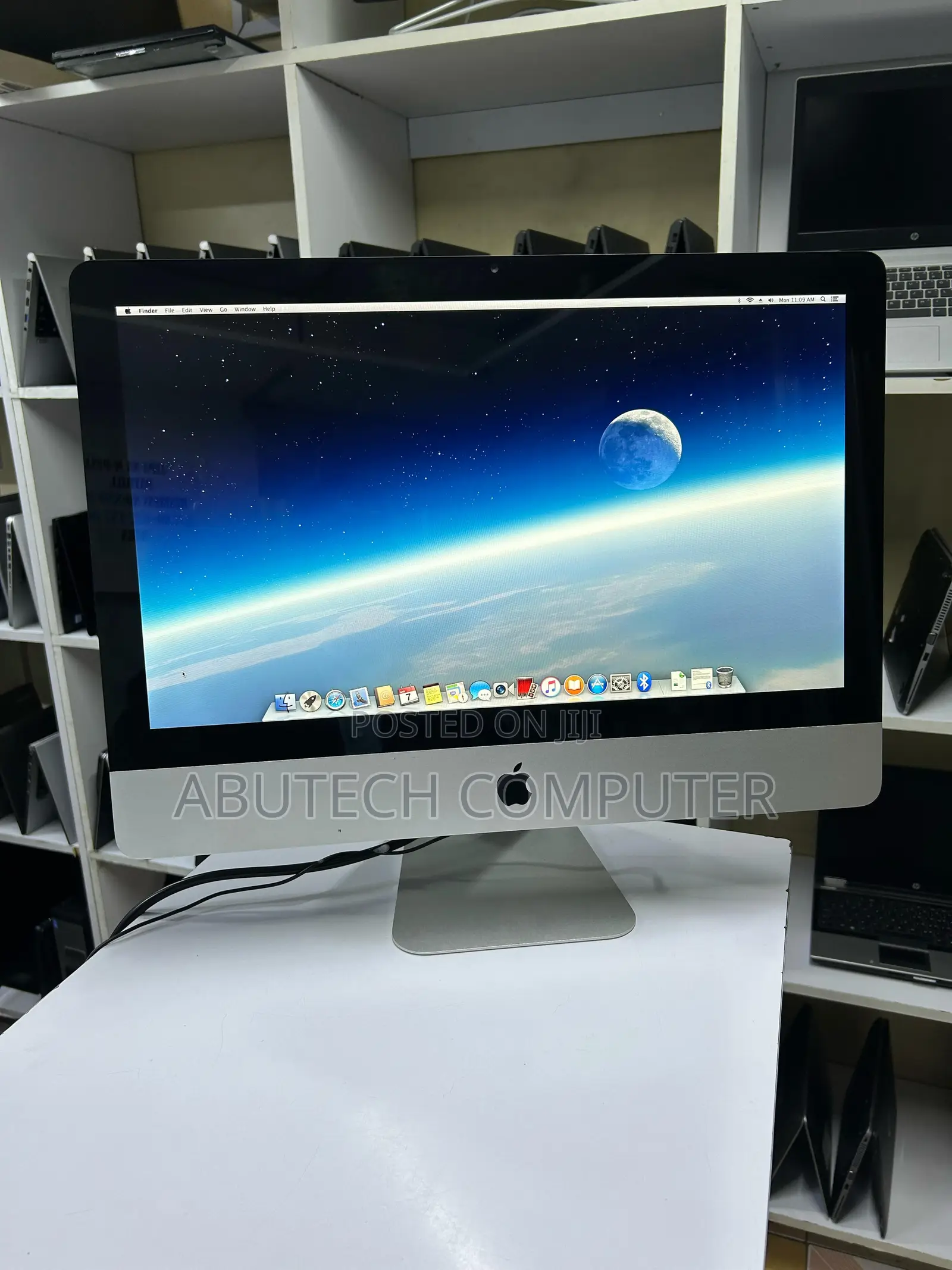 Desktop Computer Apple iMac 8GB Intel Core I5 SSD 256GB