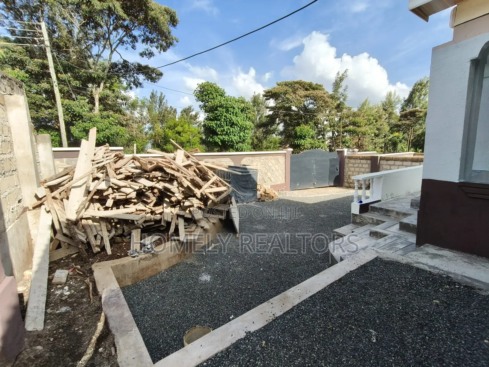 3bdrm Bungalow in Nkoroi, Ongata for sale