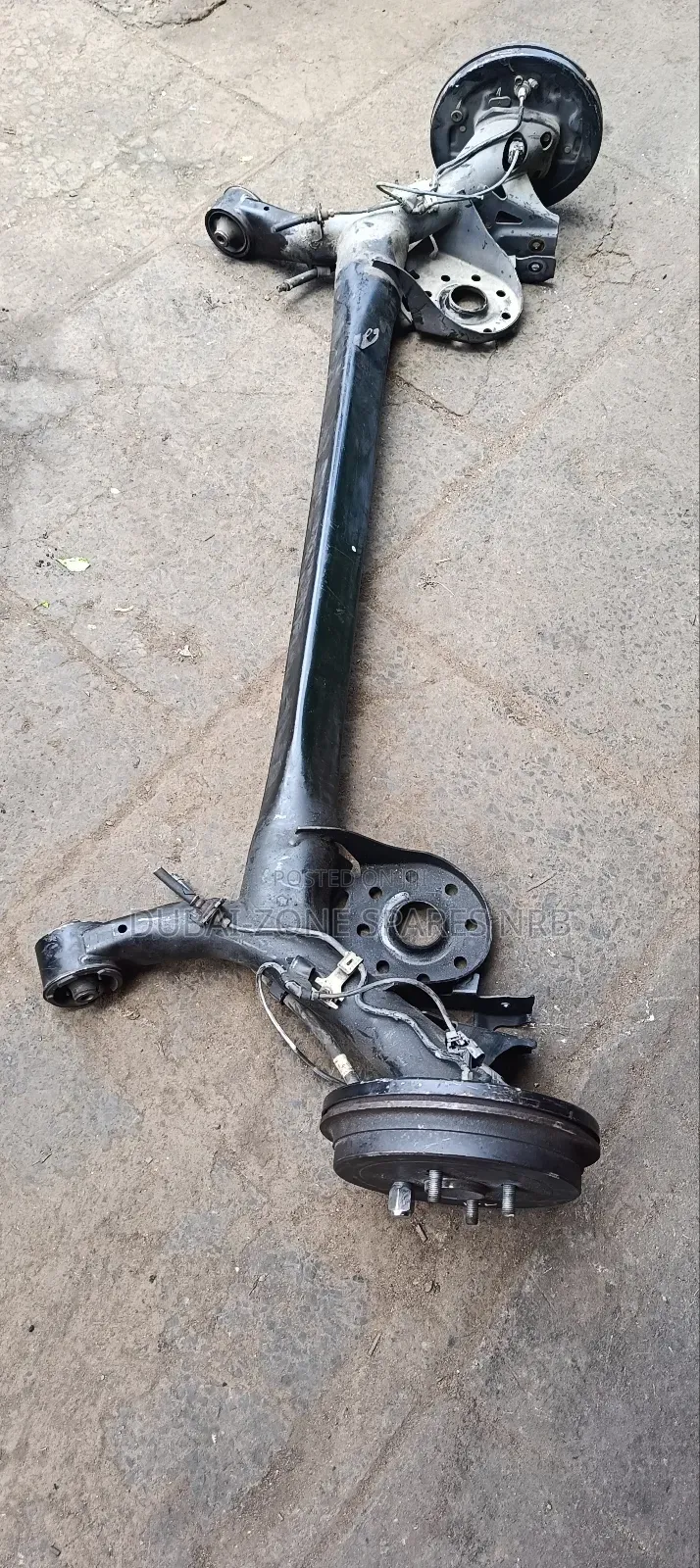 Rear Beam Complete Toyota Ractis.