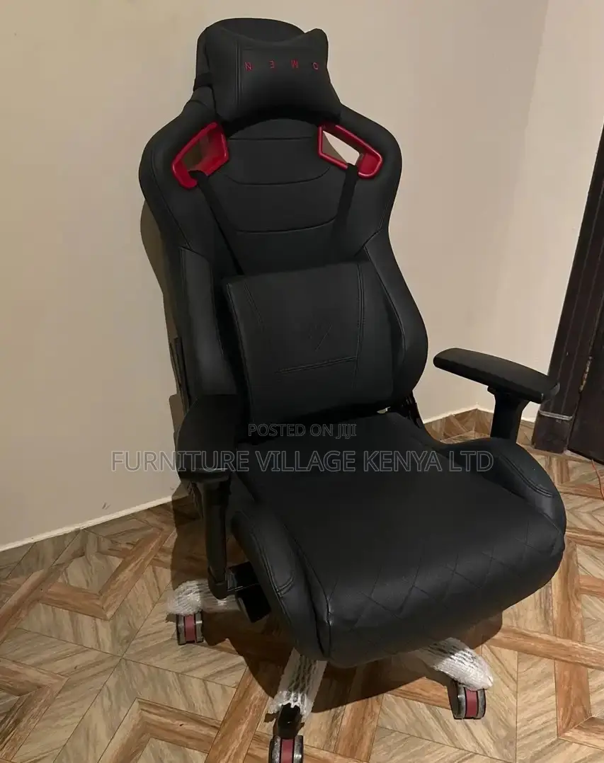 Office Chairs: Office Leather Black Desk Chair for Gaming