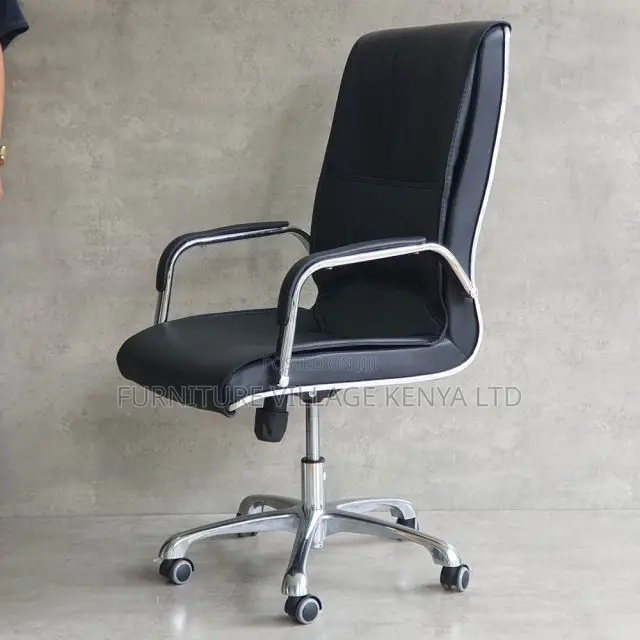 Office Chairs: Black Leather Swivel Office Chair With Legs