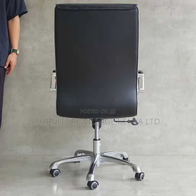 Office Chairs: Black Leather Swivel Office Chair With Legs