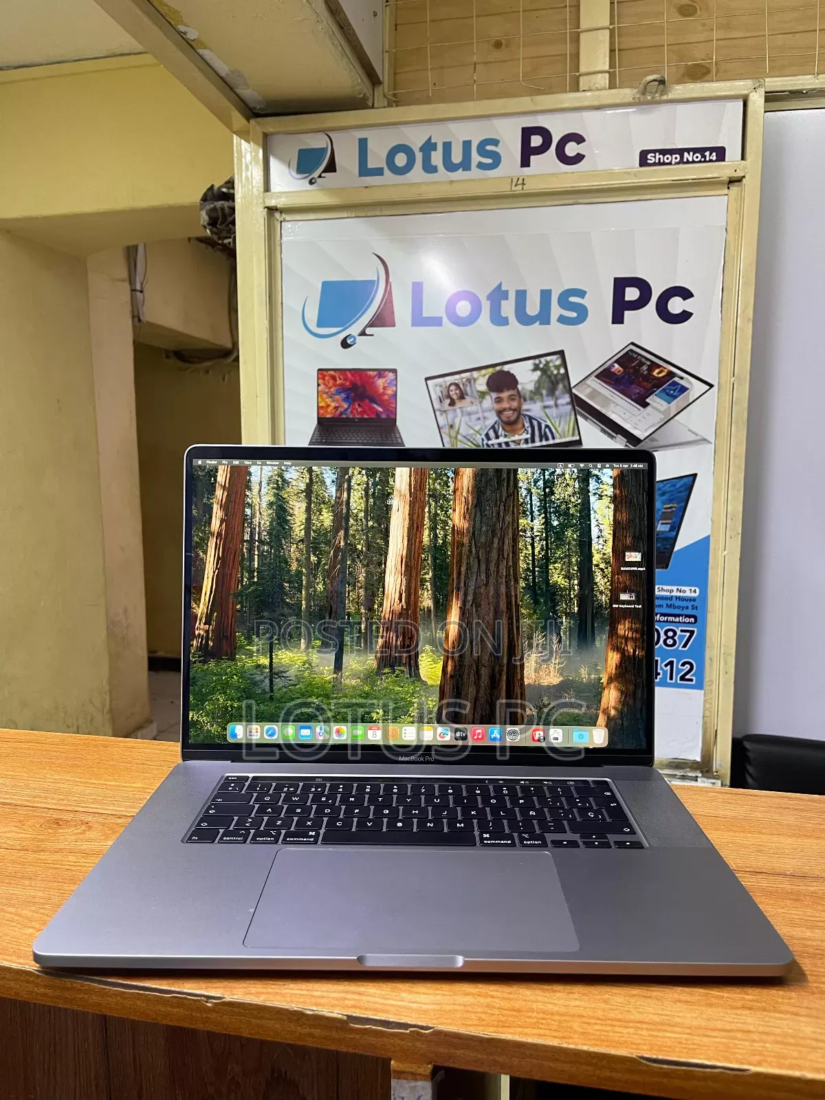 Laptop Apple MacBook Pro 2019 32GB Intel Core I9 SSD 512GB