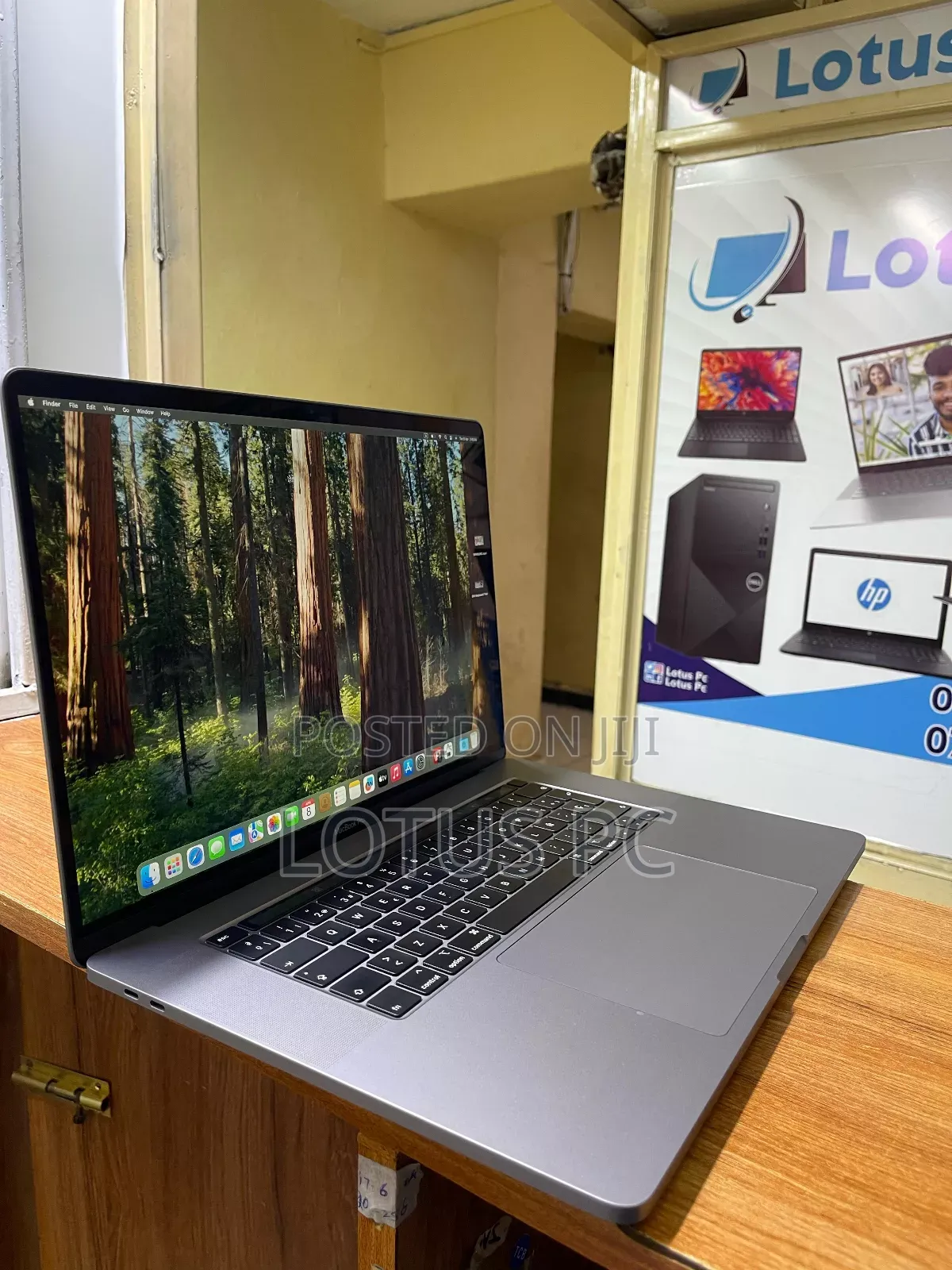 Laptop Apple MacBook Pro 2019 32GB Intel Core I9 SSD 512GB