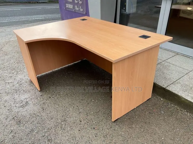 Clerical Desking:120cm Home Office Curved Workstation