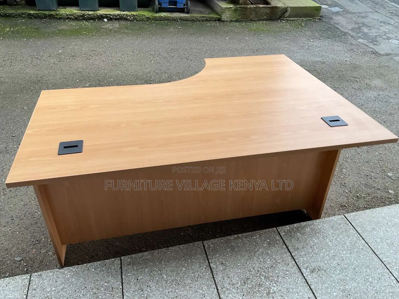 Clerical Desking:120cm Home Office Curved Workstation