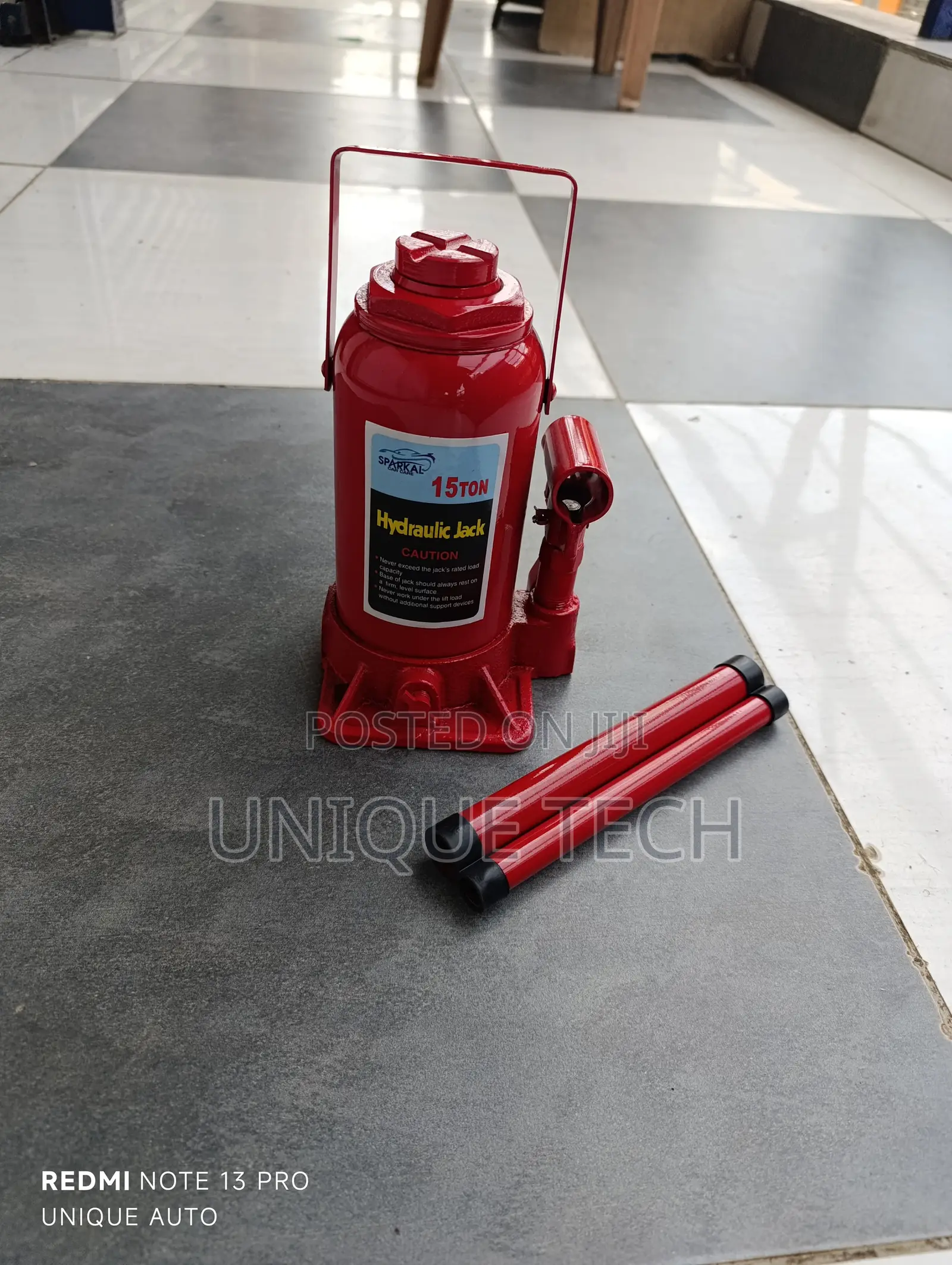 Brand New Red Bottle Hydraulic Jack(15 Ton)