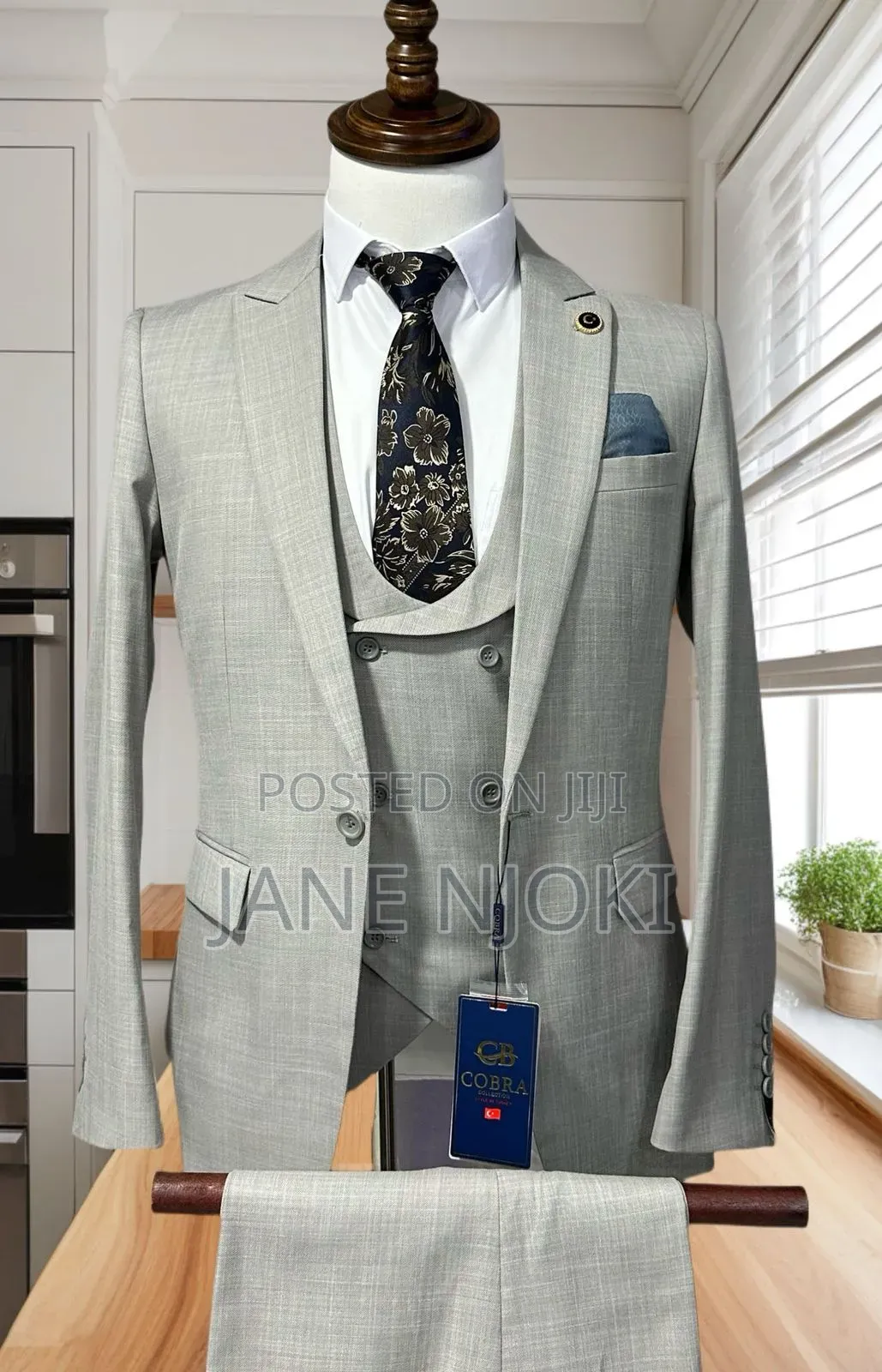 Beage 3pcs Suit