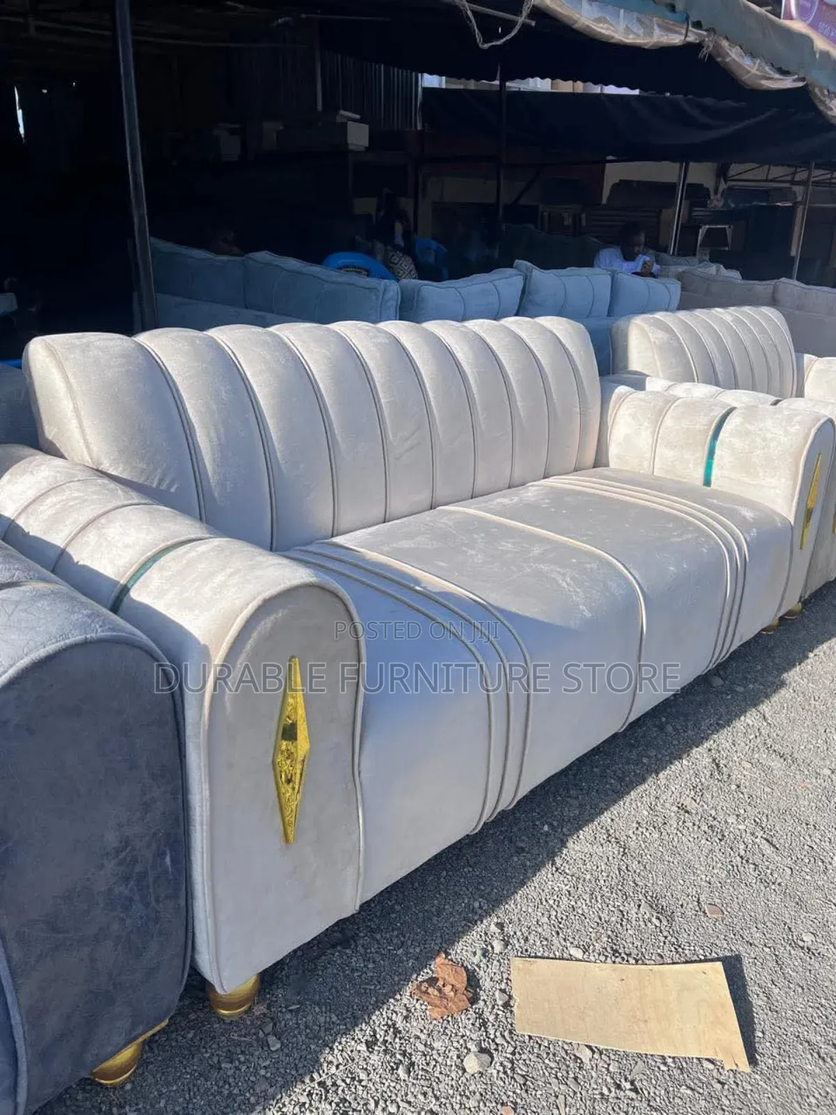 5 Seater Sofa 3-2