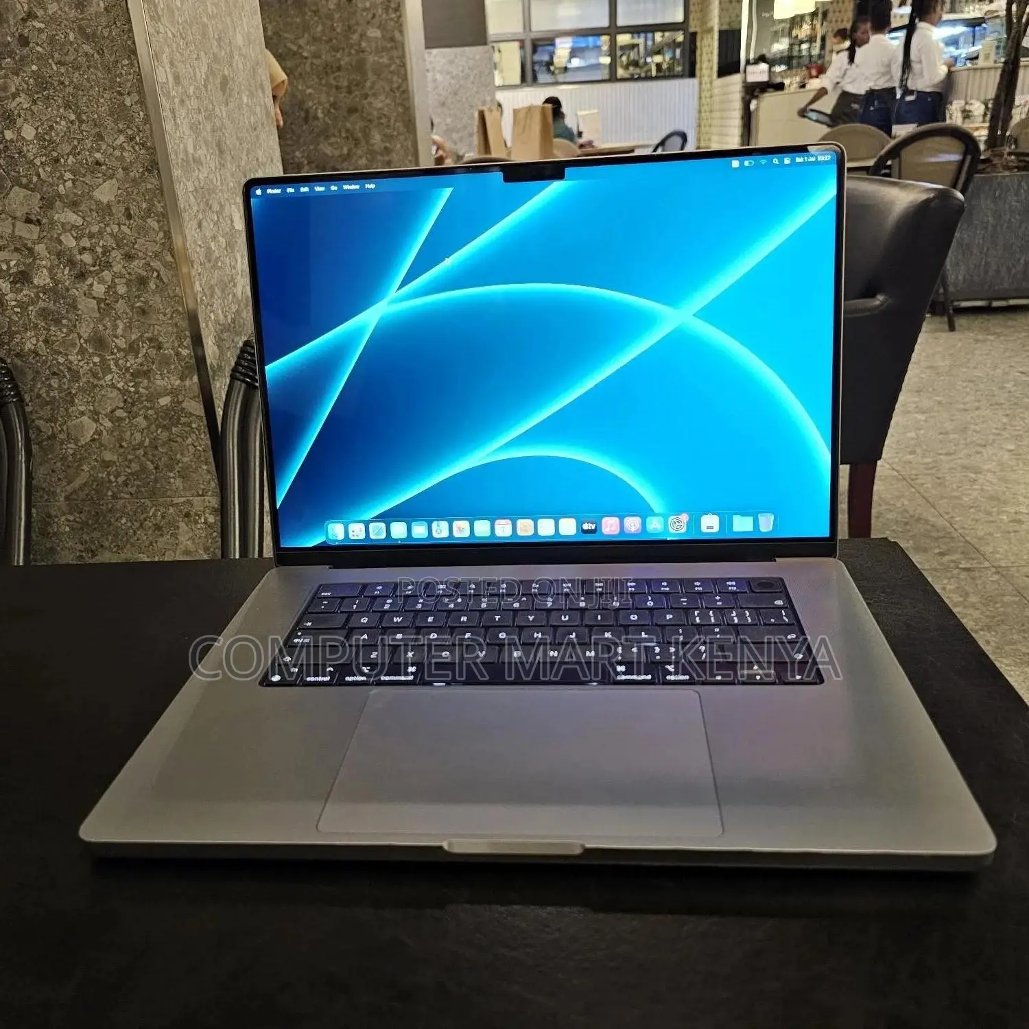 New Laptop Apple MacBook Pro 16GB Apple M1 Pro SSD 512GB