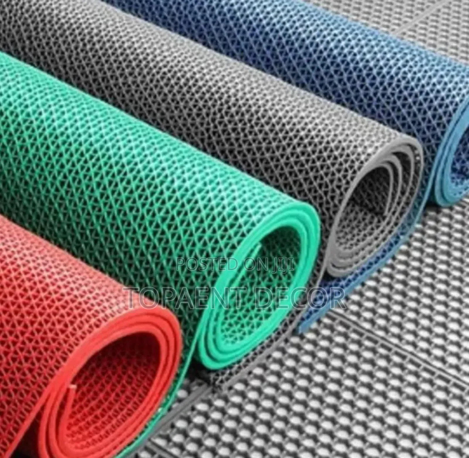 Fast Draining Perforated Colourful PVC Rubber Mats
