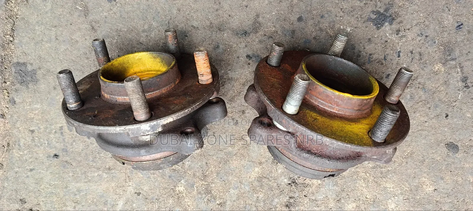 Nissan Fuga, Skyline, Teana Wheel Hubs.