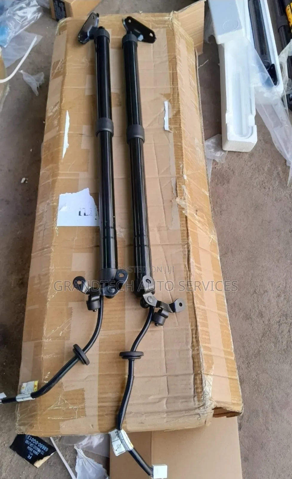 Rav4 2018/ 2019 Electric Boot Shocks in Stock