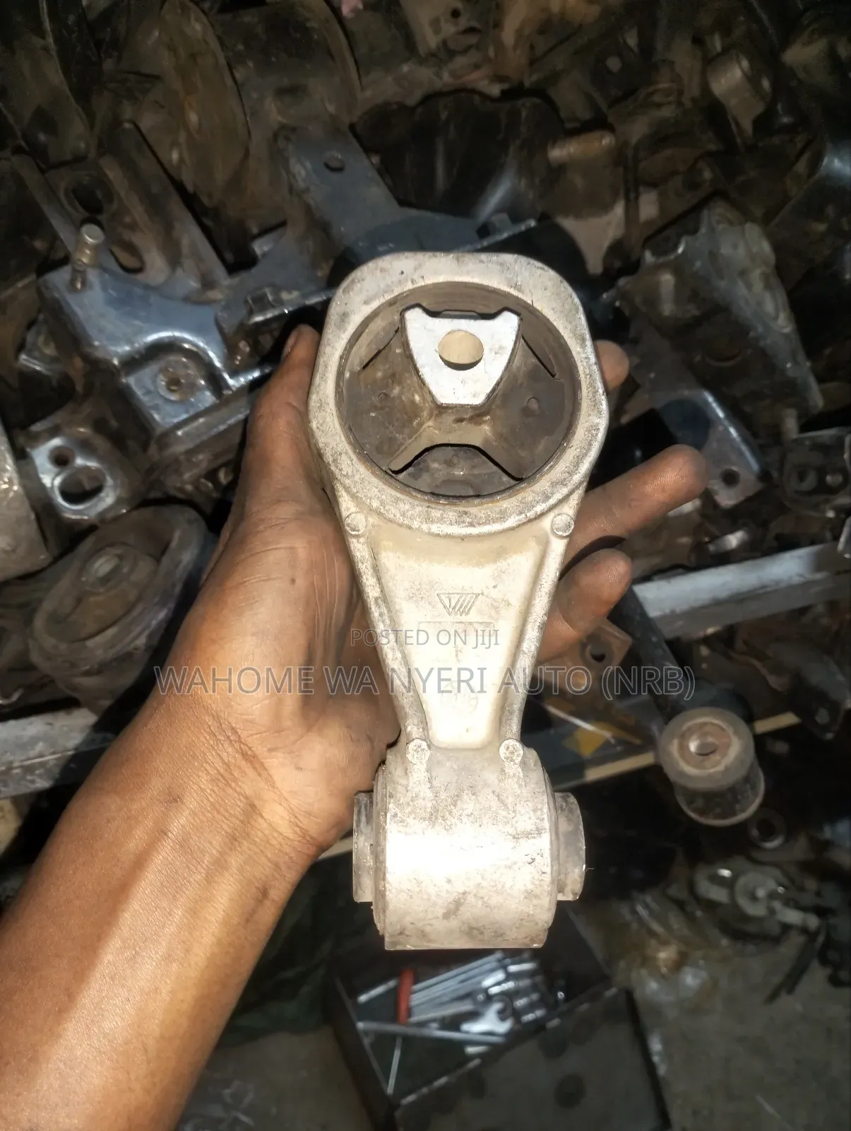 Nissan Sylphy New Model Top Engine Mounting