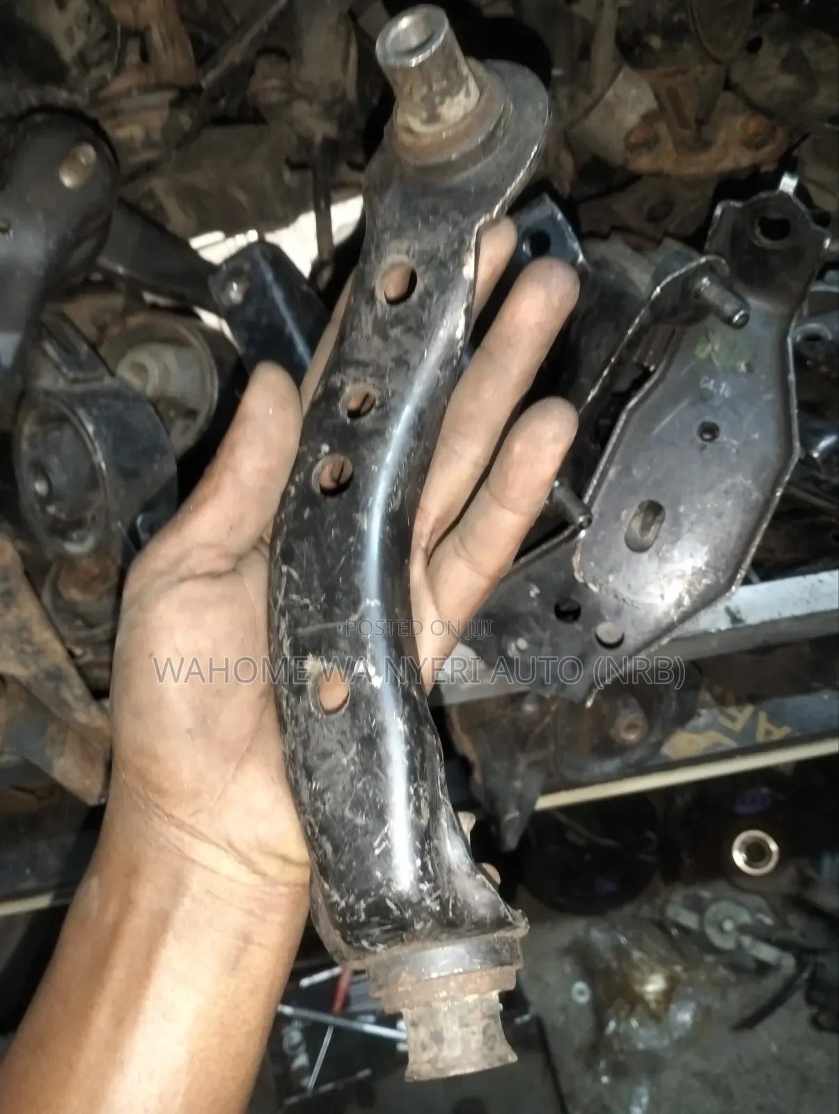 Nissan Tiida Near Crossmember,Rear Gear Mounting