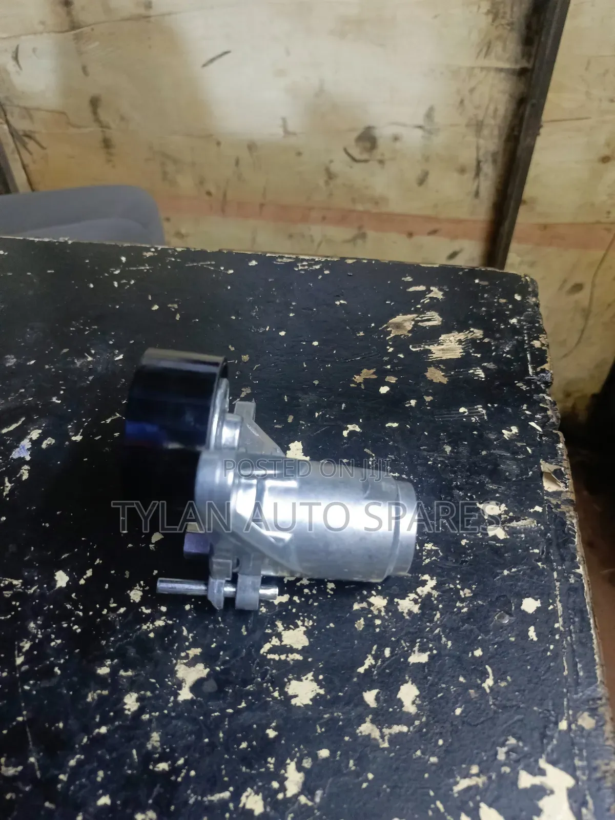 Fan Belt Tensioner Qr25 De(Nissan Navara 2014)