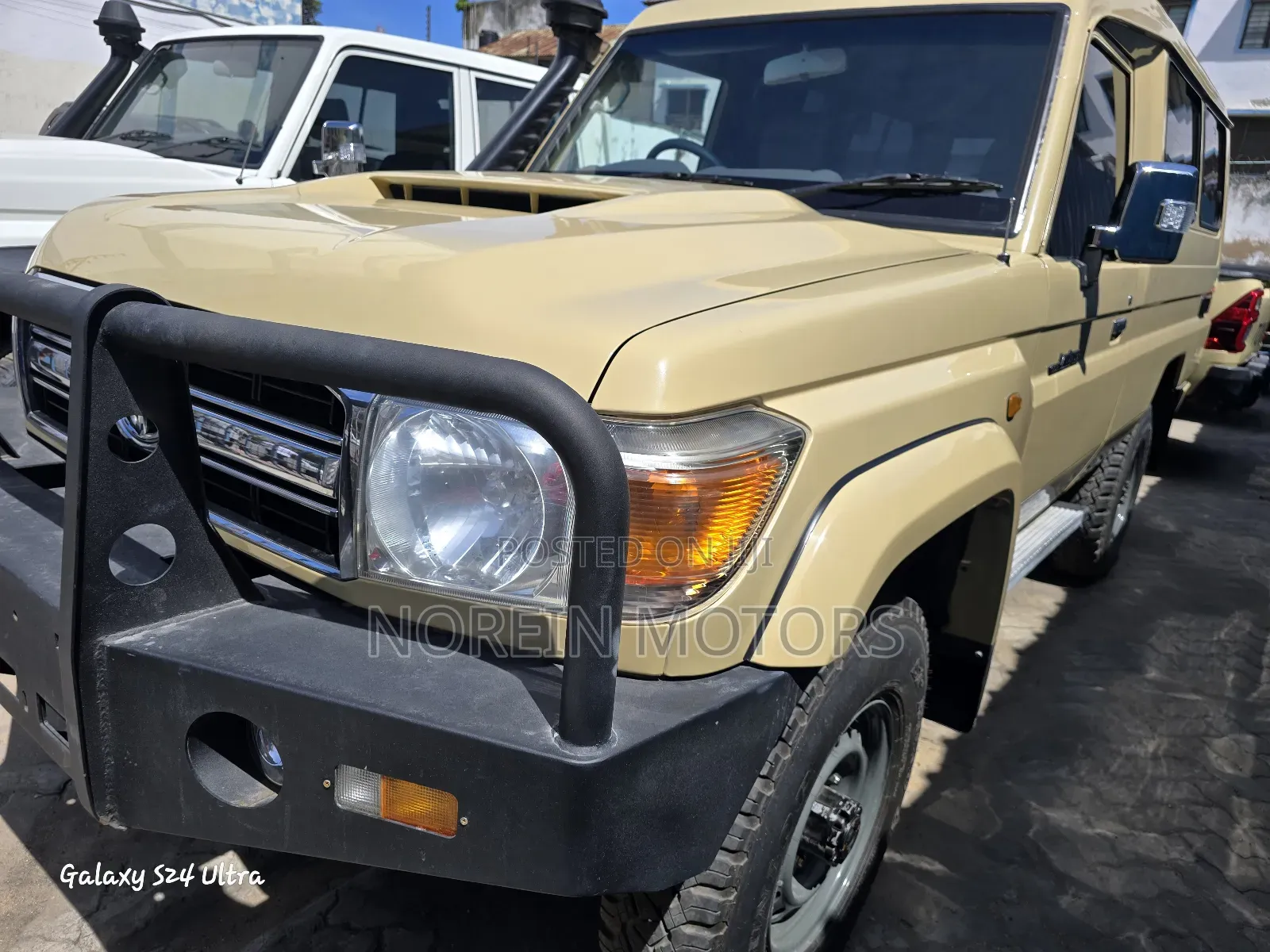 Toyota Land Cruiser 2019 Beige