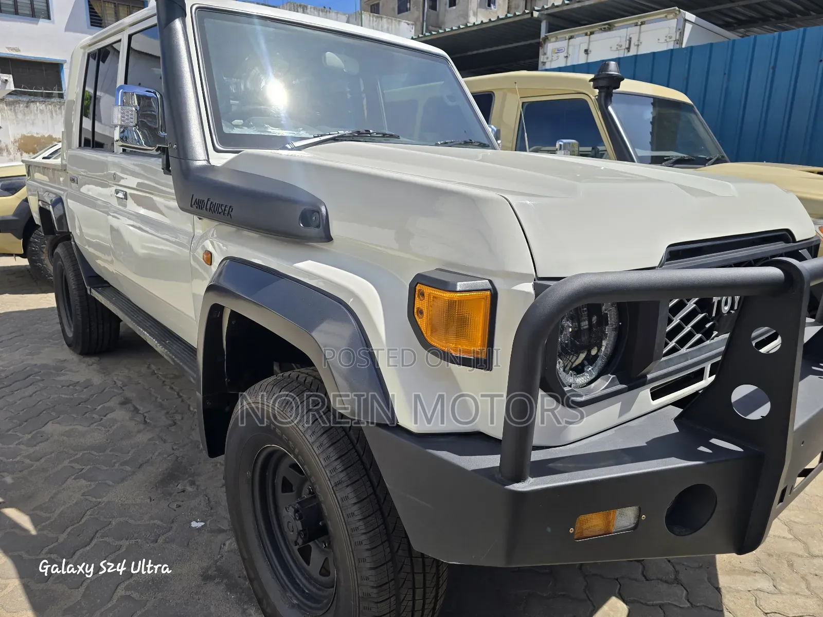 Toyota Land Cruiser 2018 Pearl