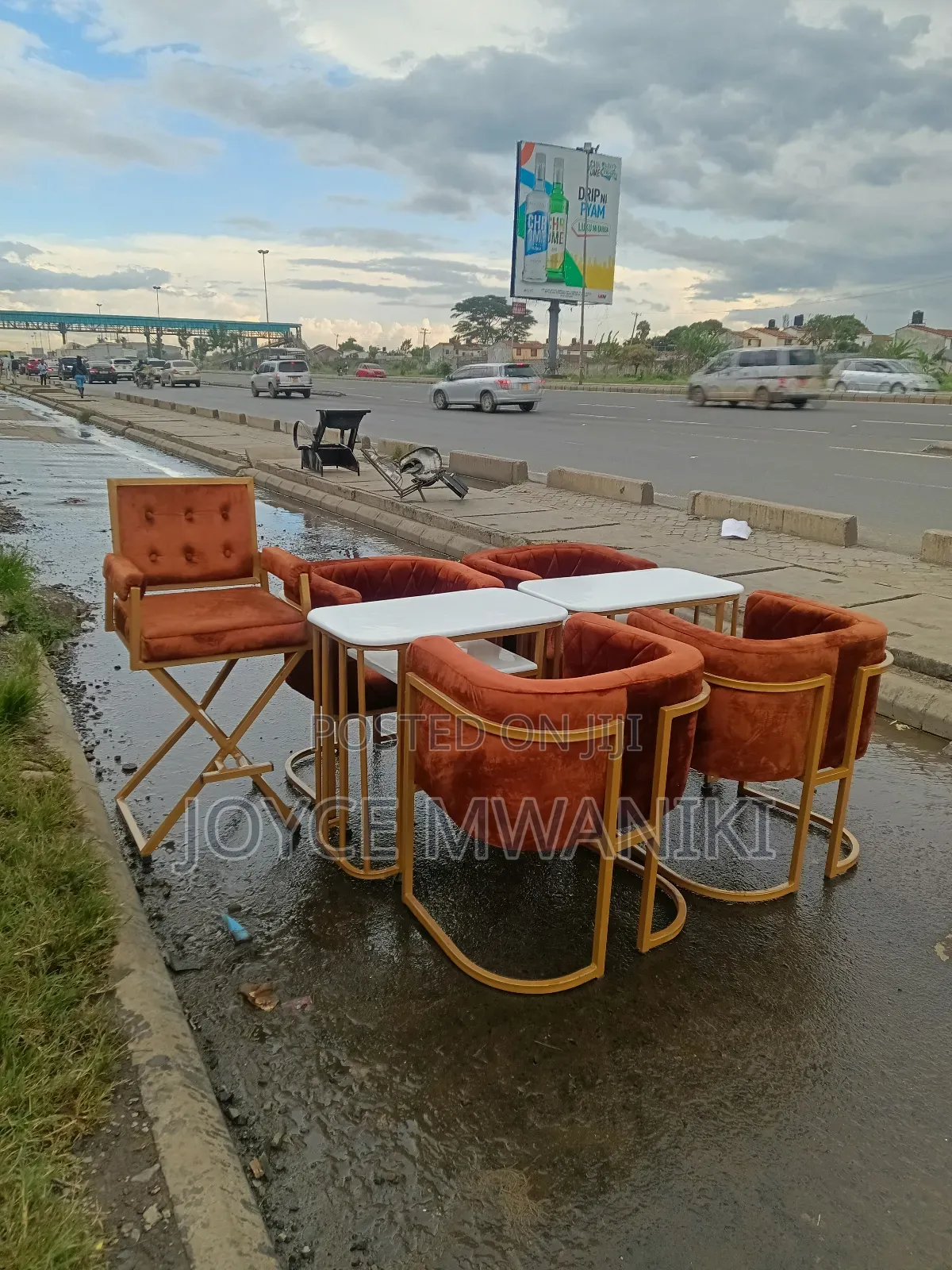 Makeup Seat and 2 Manicure Sets Burnt Orange 
