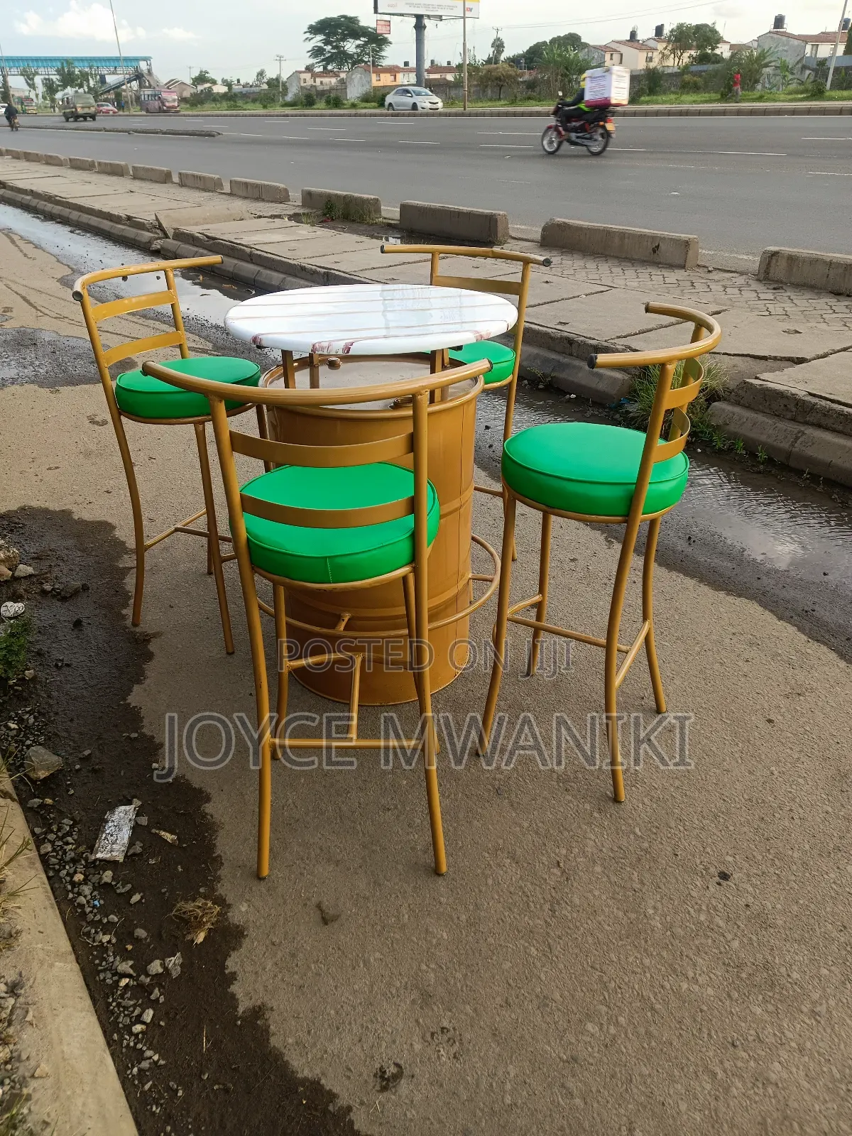 Green and Gold, High Bar Restaurant Set 