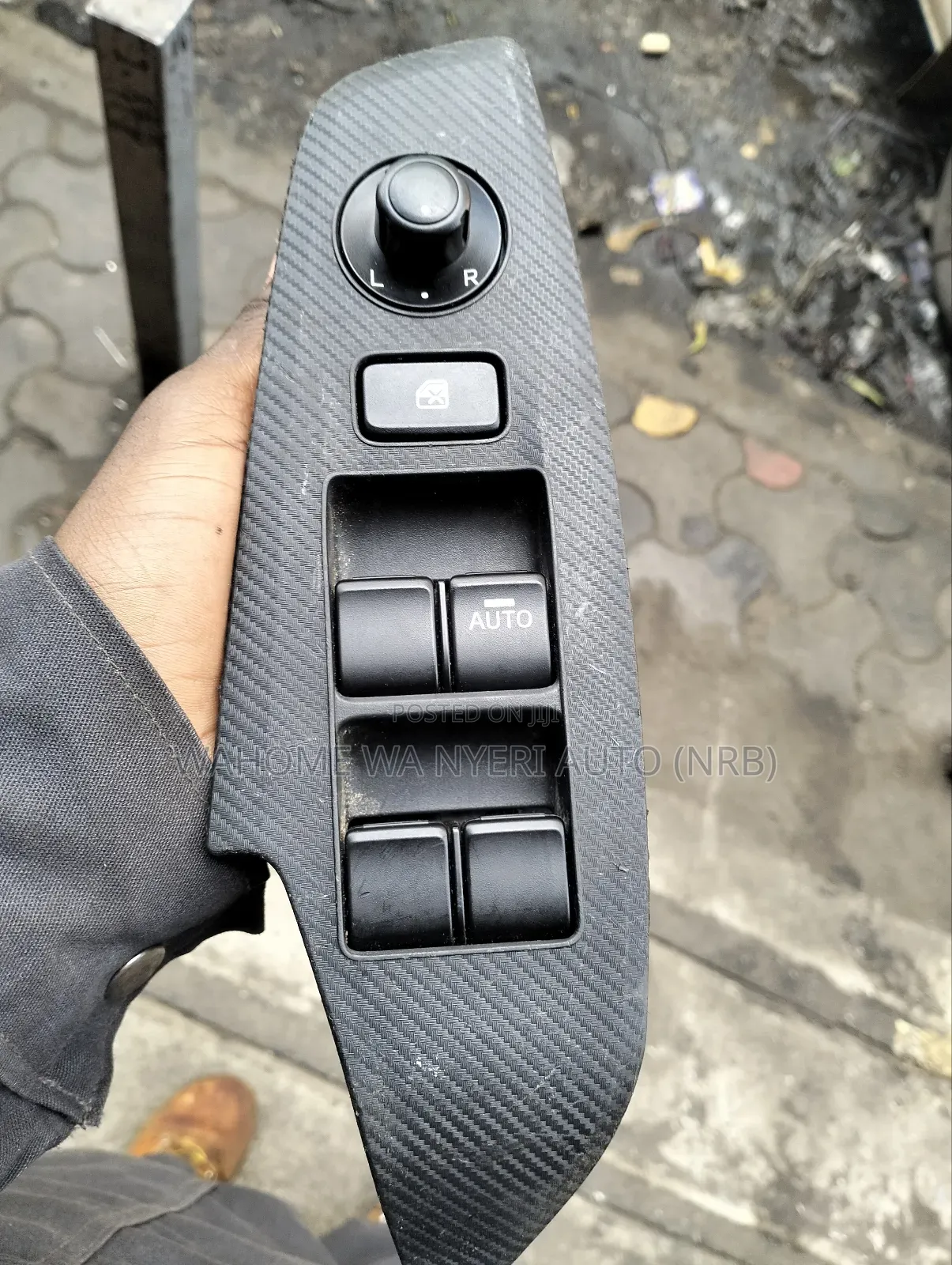Cx5 Main Door Switch