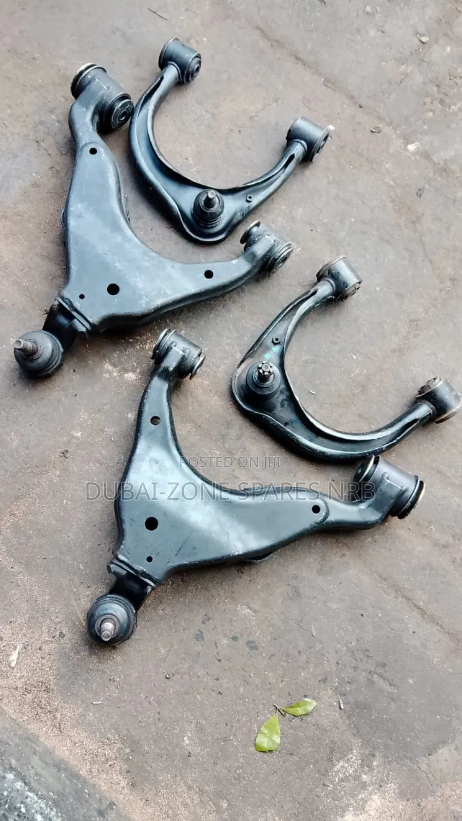 Lower and Upper Control Arms Prado.