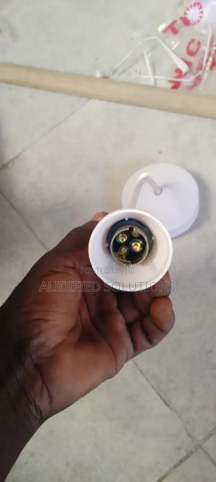 Ceiling Rose/Bulb Holder