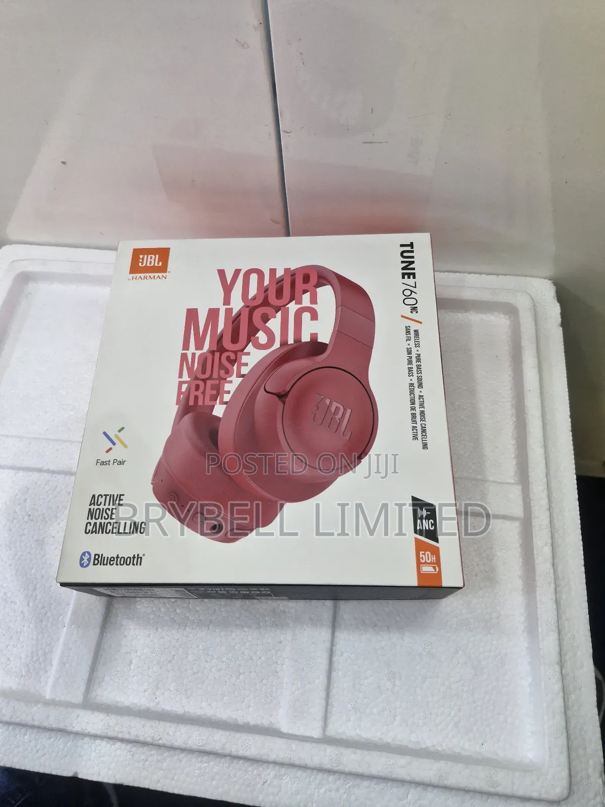 Brand New JBL Harman 760 Nc