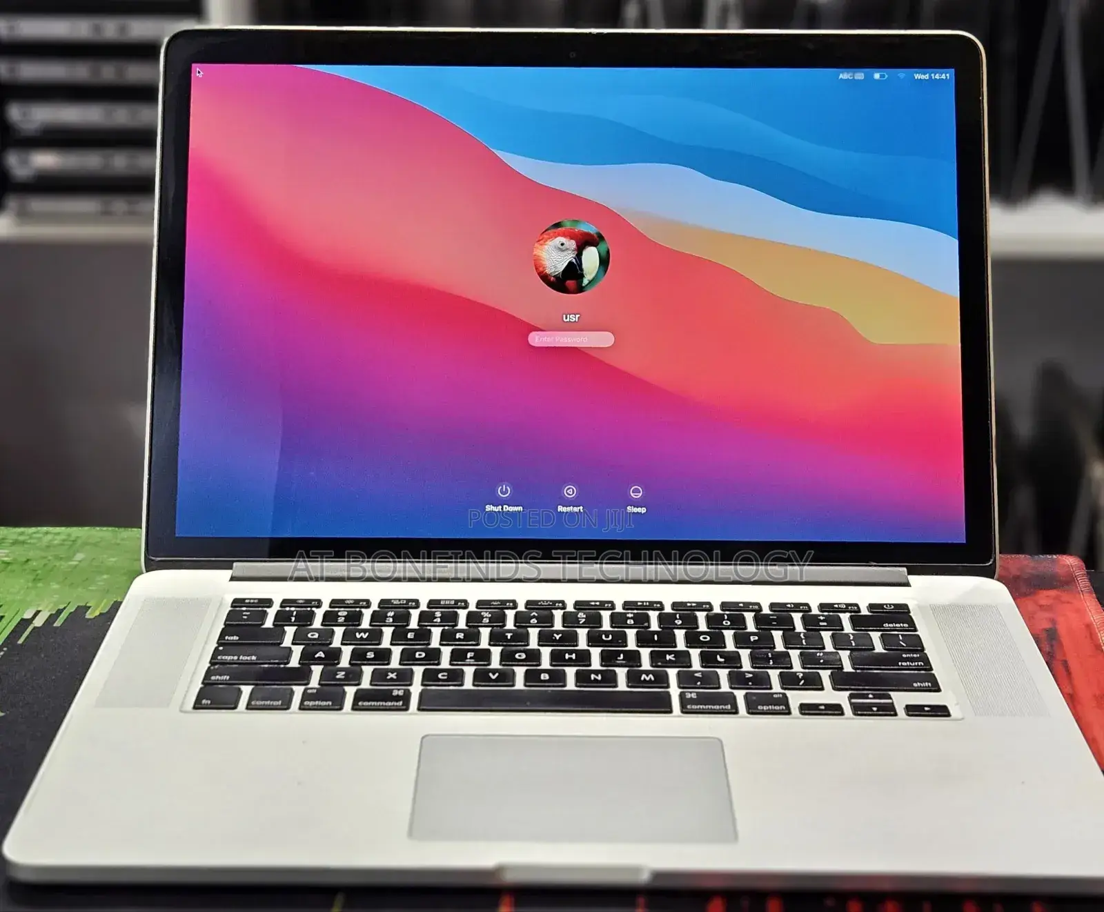 Laptop Apple MacBook Pro 2015 16GB Intel Core I7 SSD 256GB