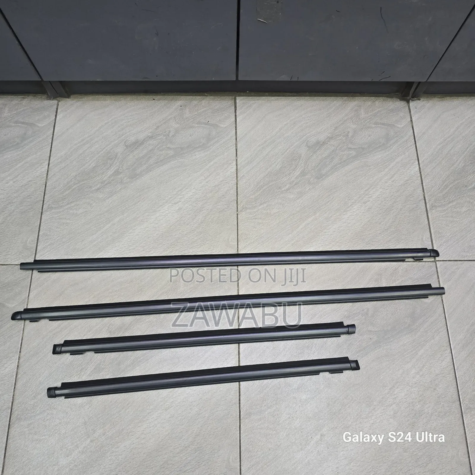 Weather Strips Vitz 99-03 Black