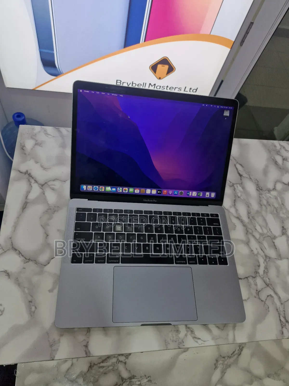 Laptop Apple MacBook Pro 2017 8GB Intel Core I5 SSD 256GB