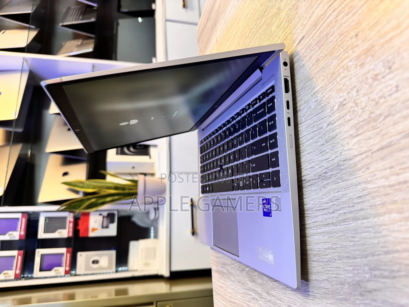 Laptop HP EliteBook 840 G8 16GB Intel Core I7 SSD 256GB