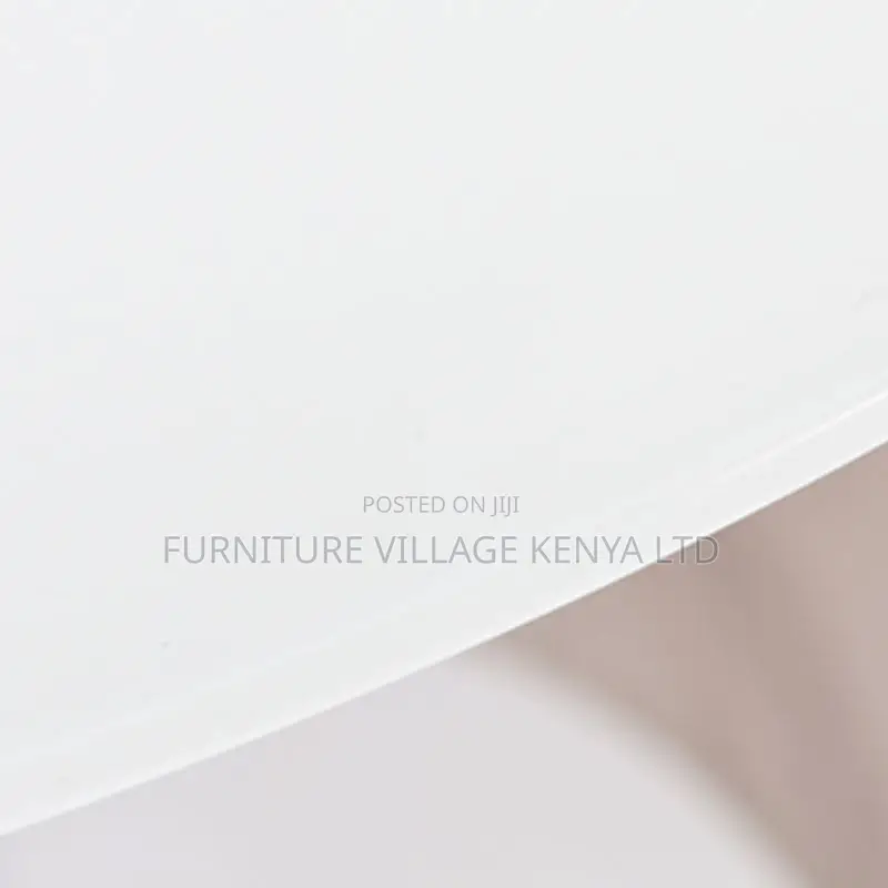 Dining Tables: Modern Circular Dining Table With Glossy Top