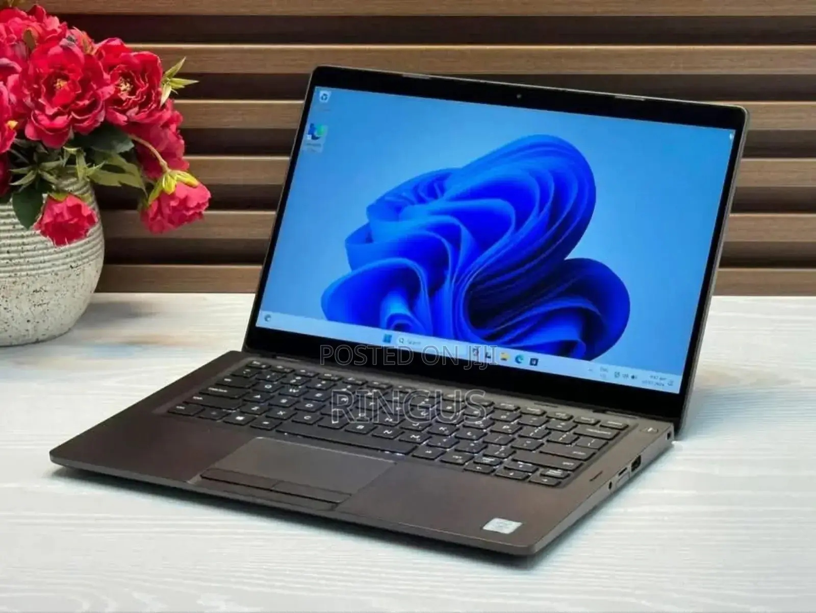 Laptop Dell Latitude 5300 16GB Intel Core i7 SSD 512GB