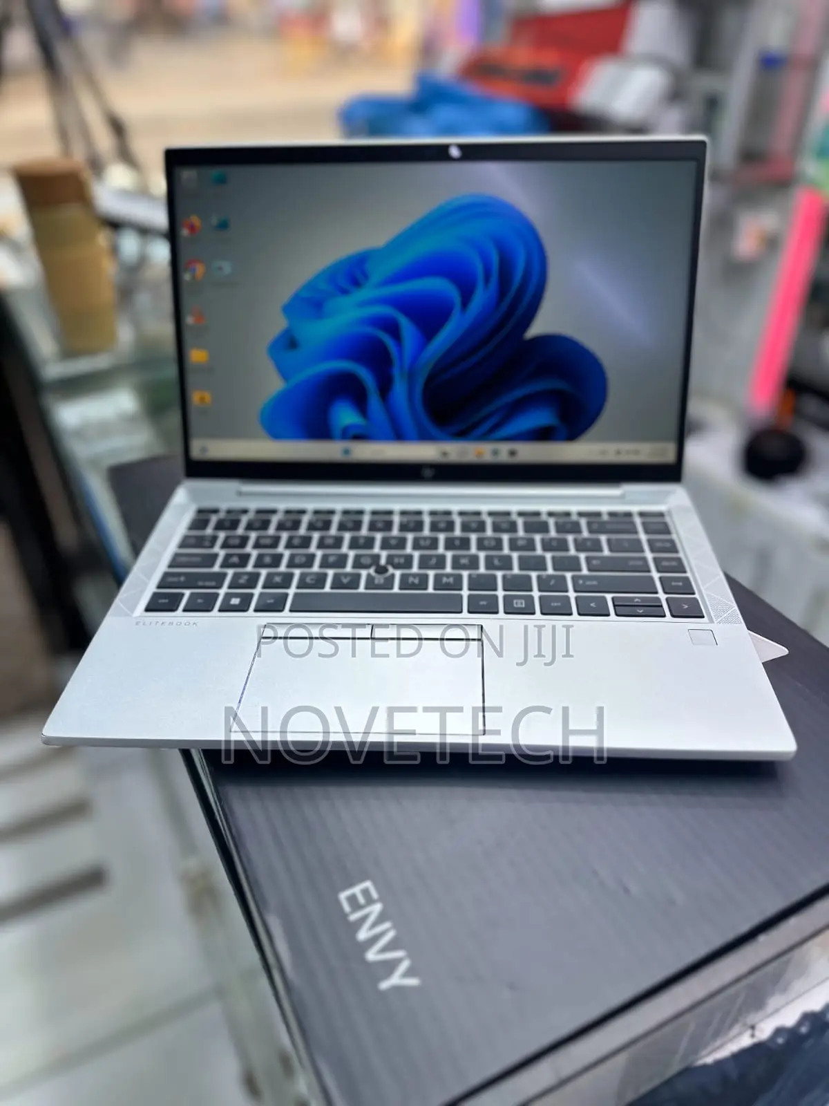 Laptop HP EliteBook 845 G8 16GB AMD Ryzen 5 SSD 256GB