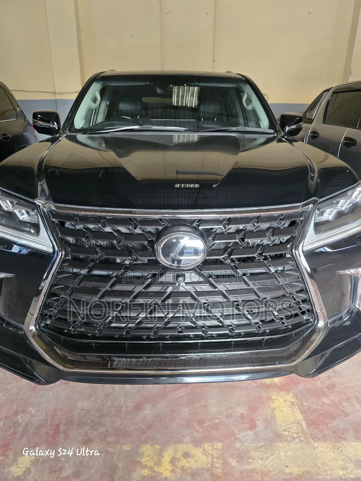 Lexus LX 2018 Black
