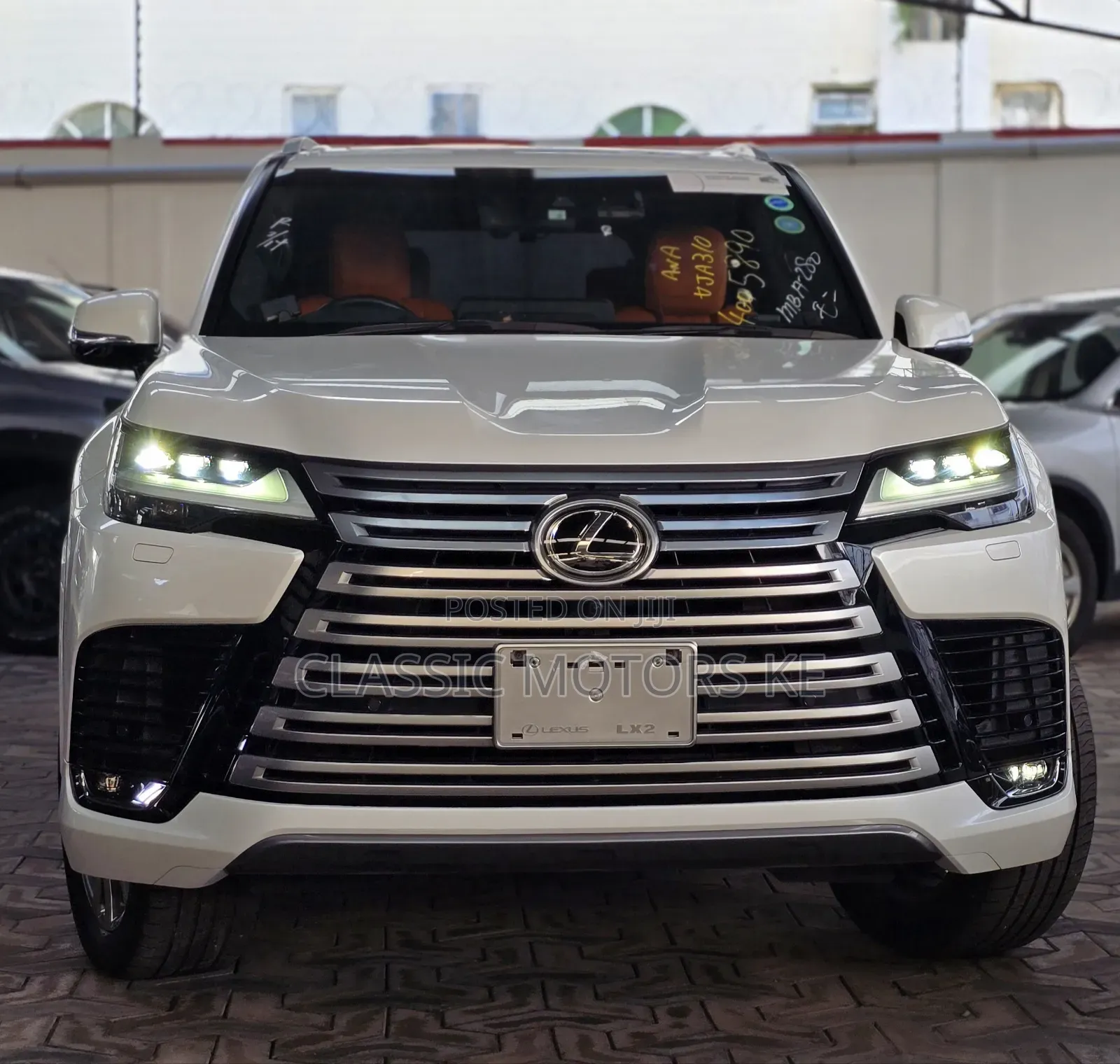 Lexus LX 2024 White