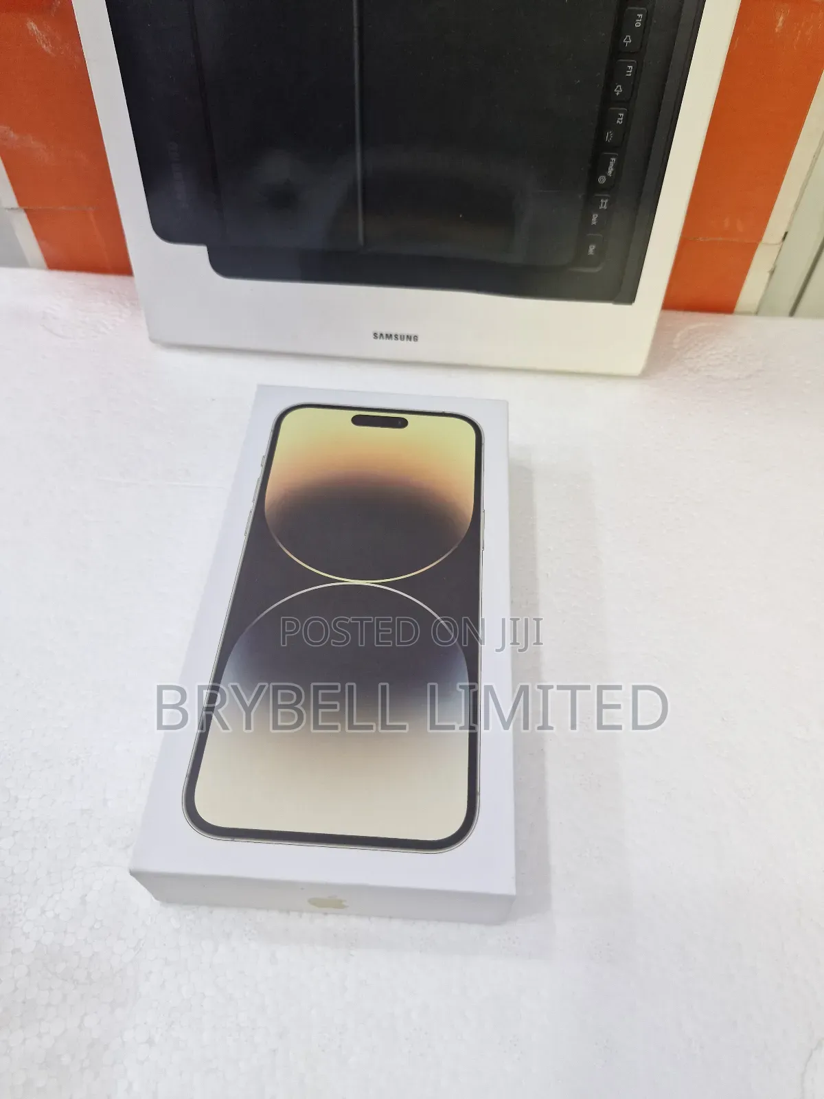 New Apple iPhone 14 Pro Max 256 GB Gold