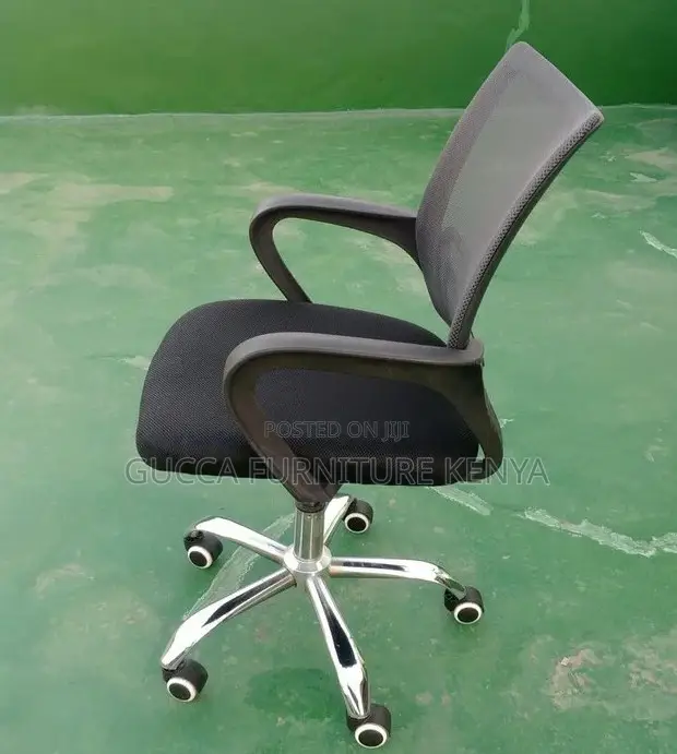 Office Chair: Lightweight Mesh Office Mid-Back Chair