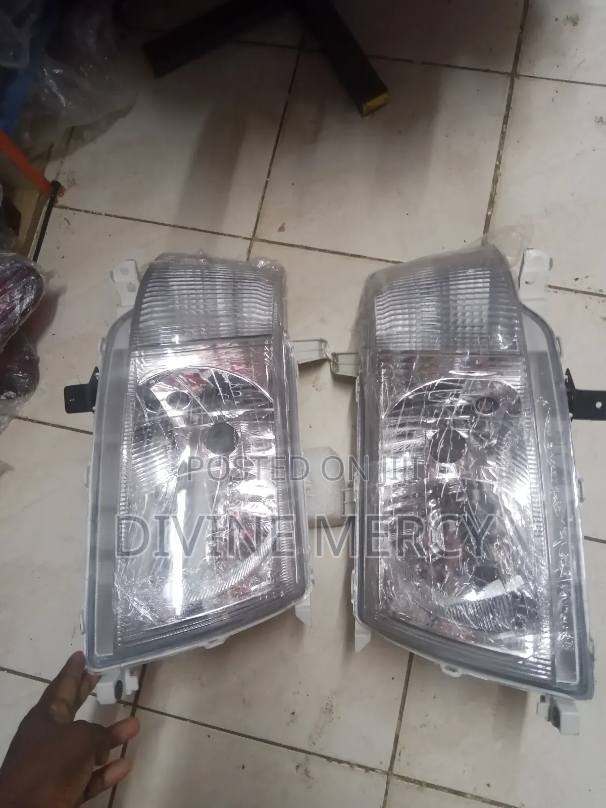 Headlights Toyota Probox