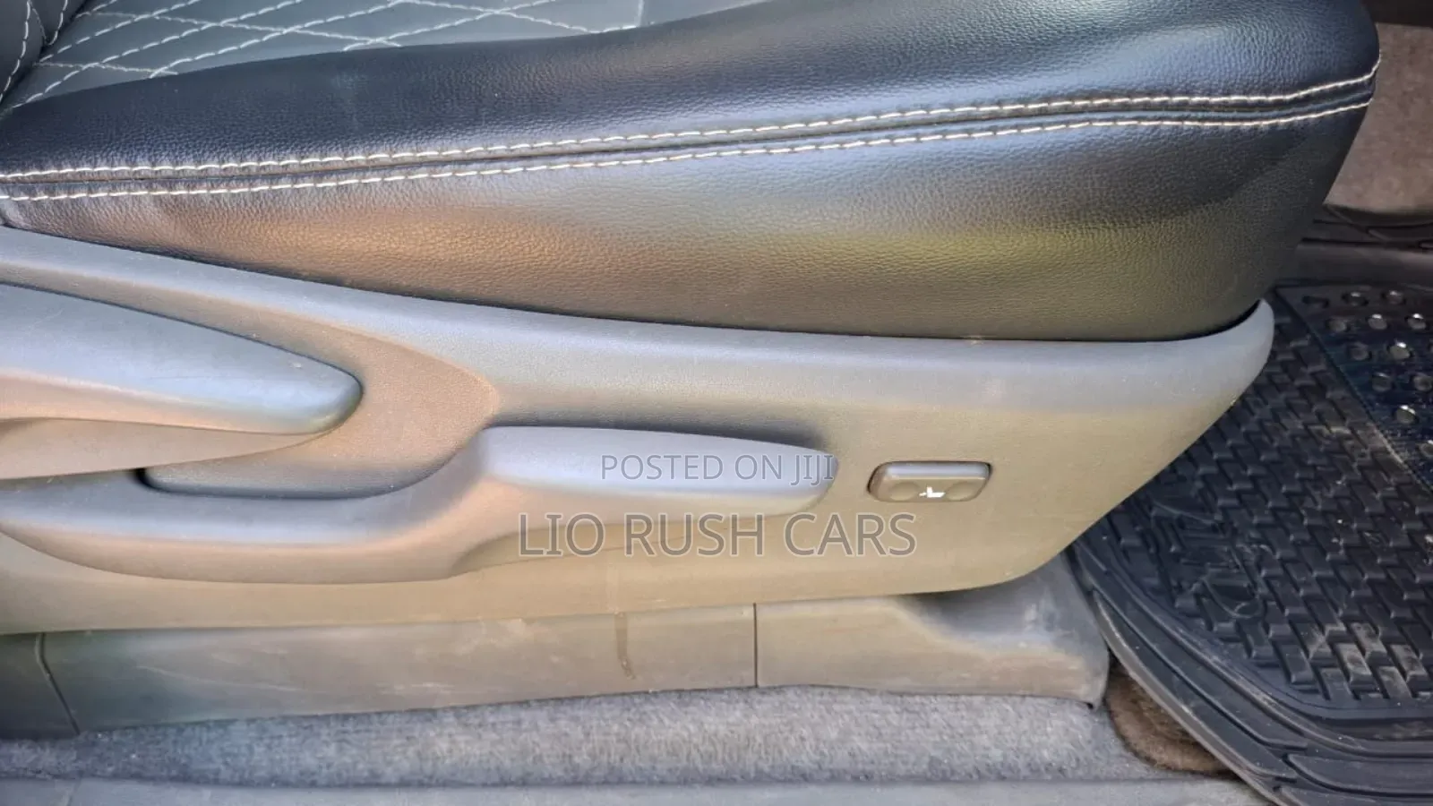 Toyota Land Cruiser Prado 2011 Black
