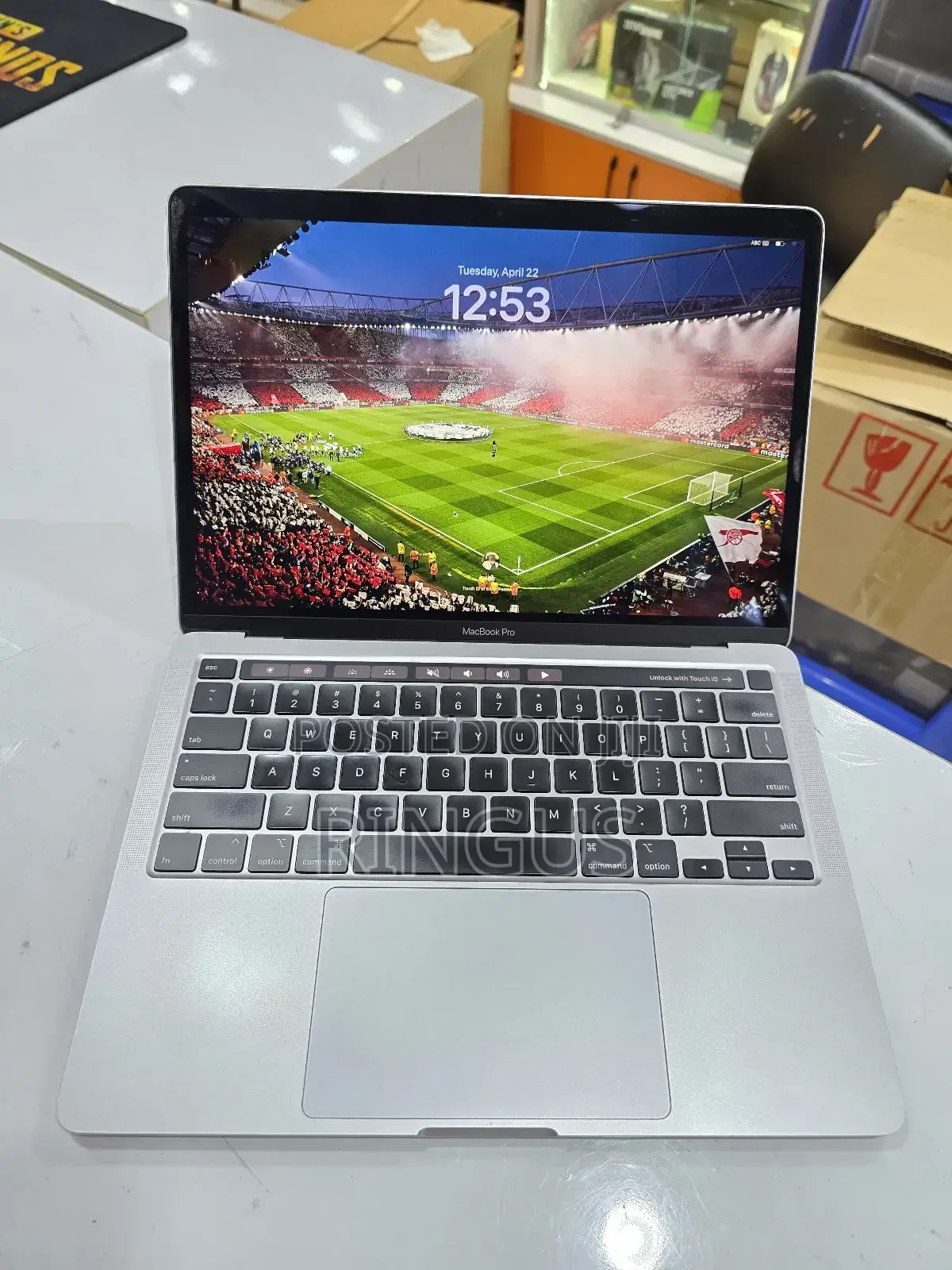 Laptop Apple MacBook Pro 2020 16GB Intel Core i7 SSD 512GB