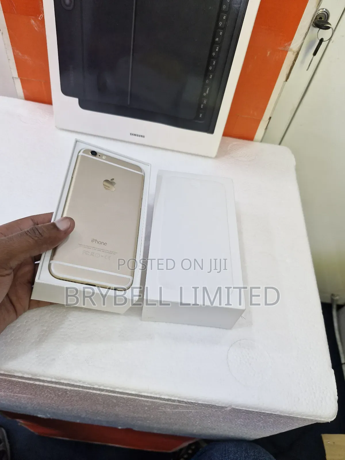 Apple iPhone 6 64 GB Gold
