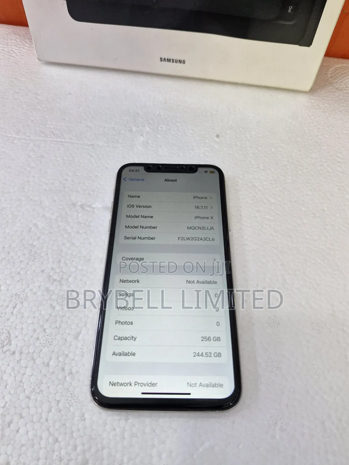 Apple iPhone X 256 GB White