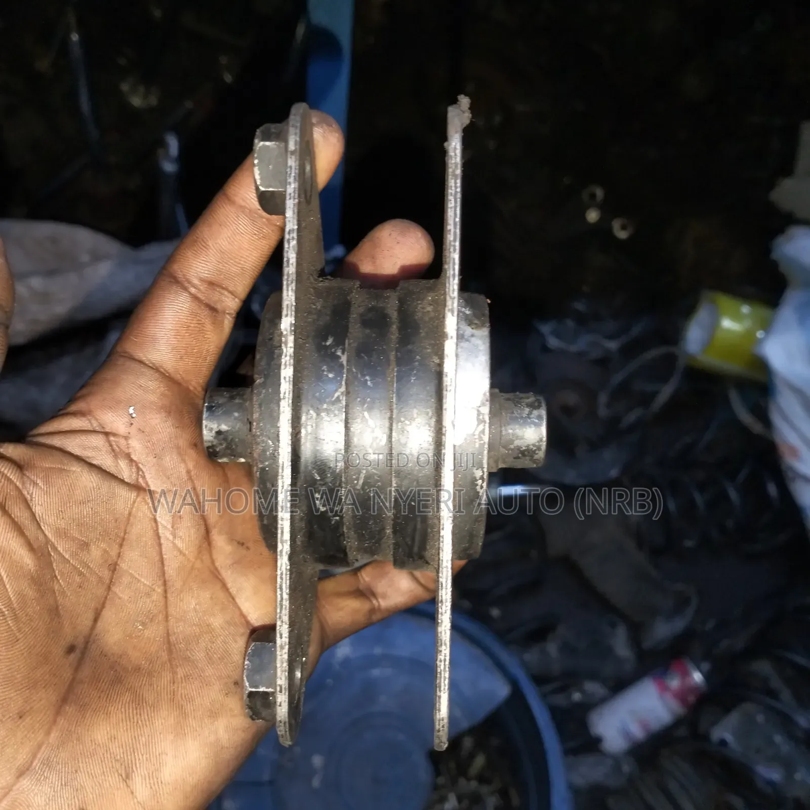 Gear Mounting Nissan Vannete